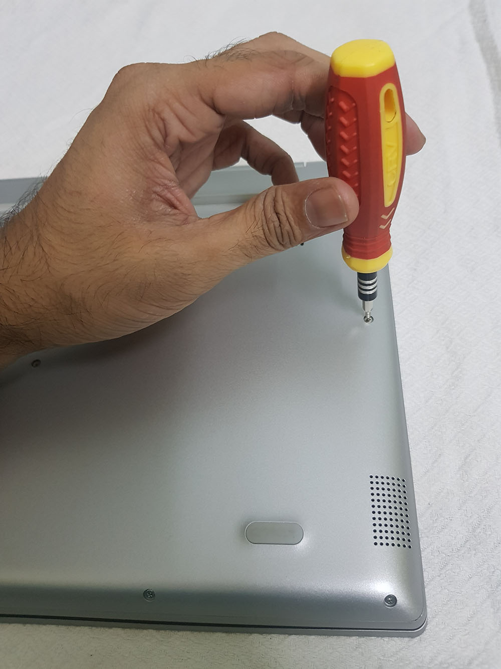 image of laptop with the tools